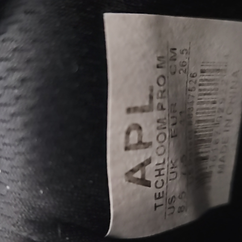 2 Pairs Apl Shoes Sizes 8 1/2 - image 8